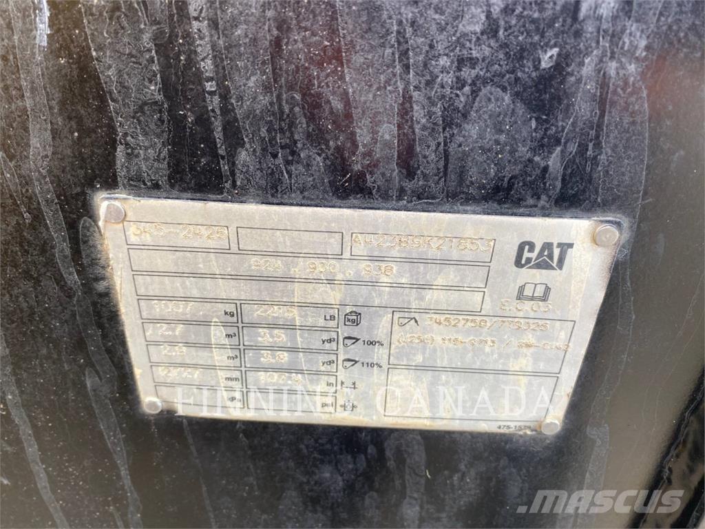 CAT 938M  휠로우더