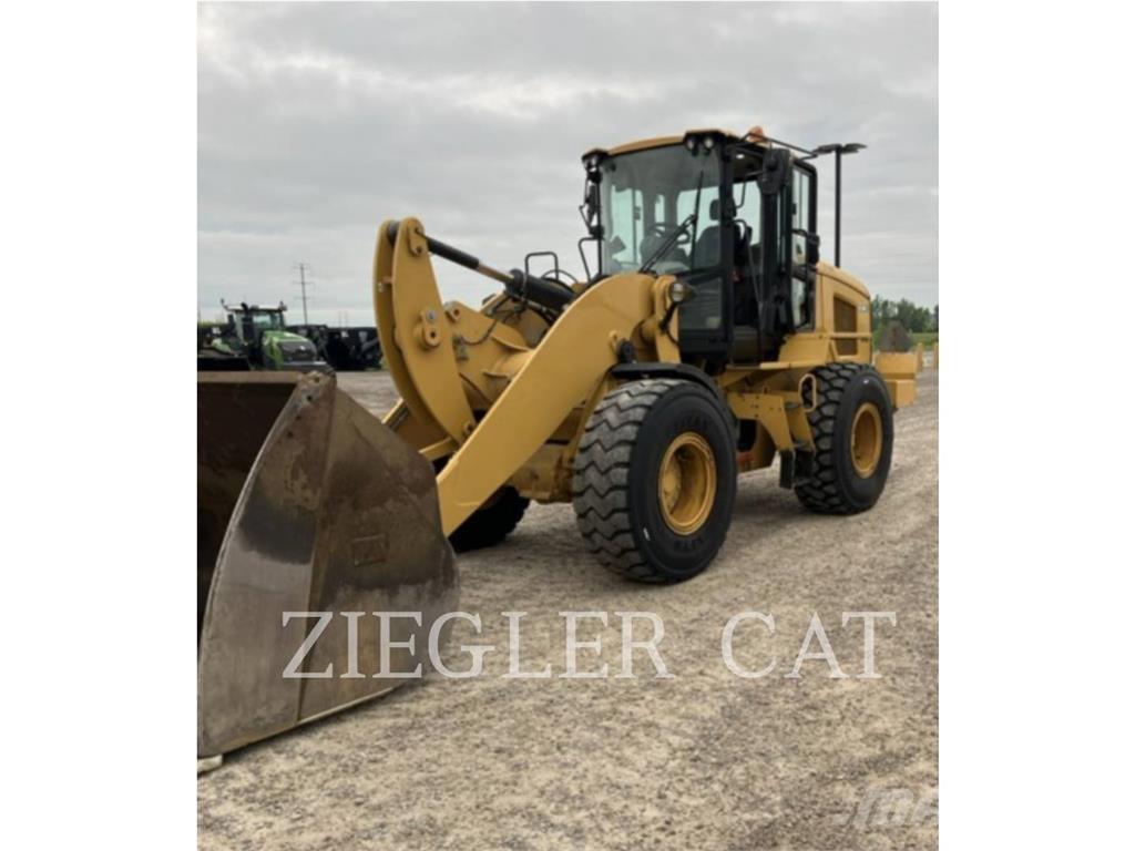 CAT 938M  휠로우더