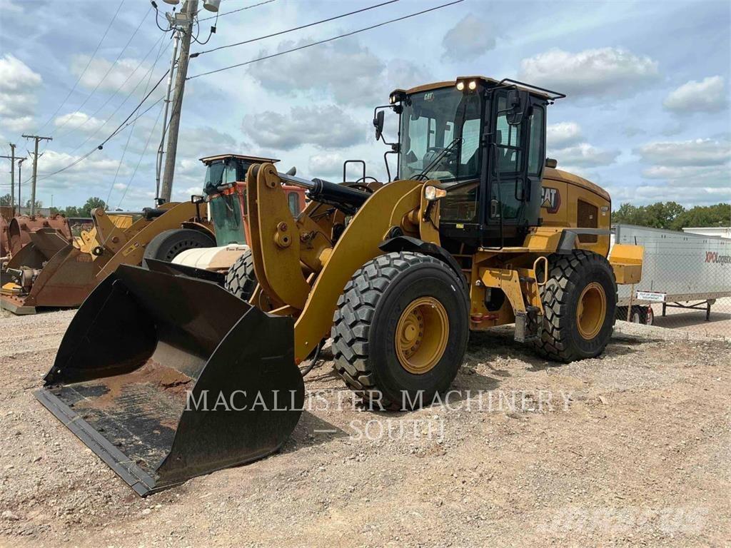 CAT 938M  휠로우더