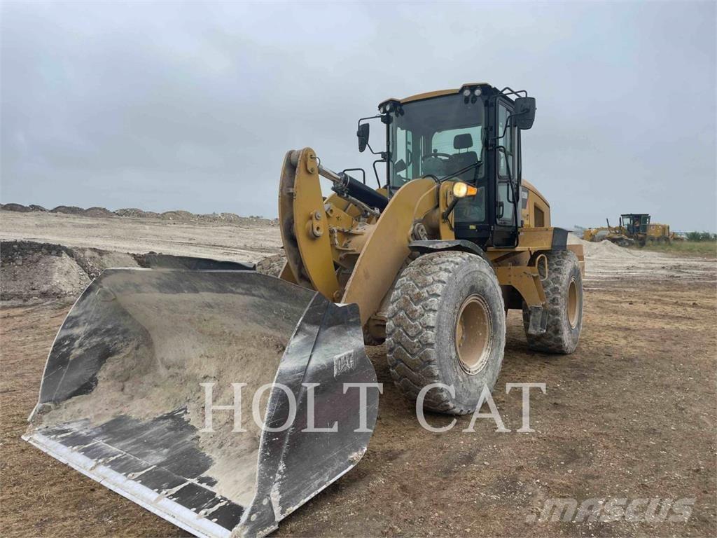 CAT 938M  휠로우더