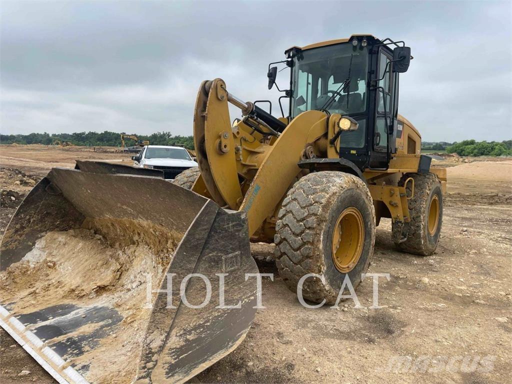 CAT 938M  휠로우더