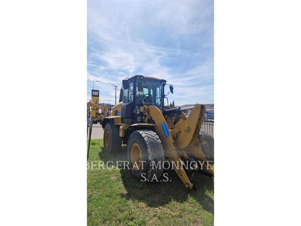 CAT 938M  휠로우더
