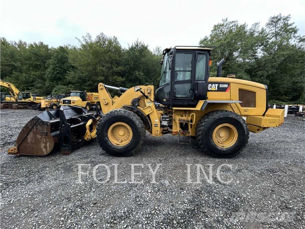 CAT 938M  휠로우더