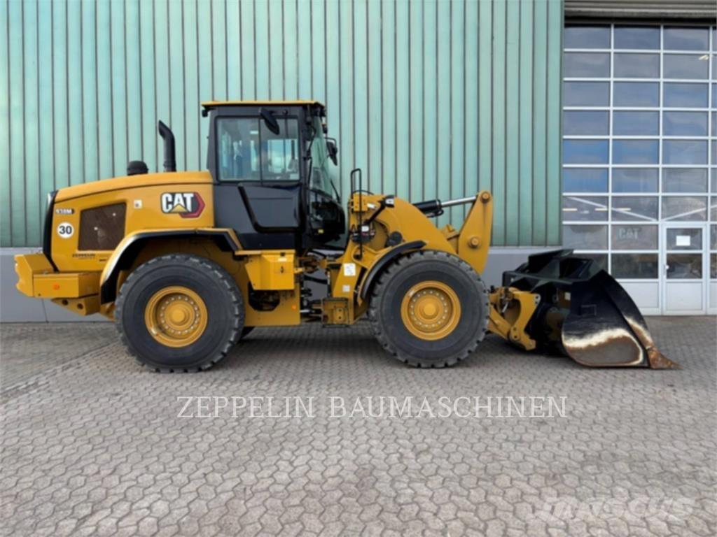 CAT 938M  휠로우더