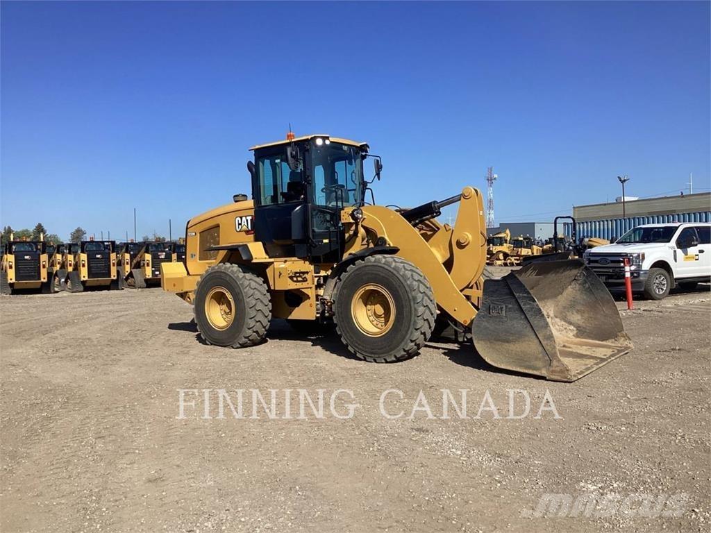 CAT 938M  휠로우더