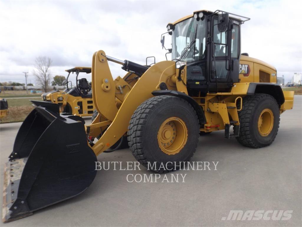 CAT 938M  휠로우더