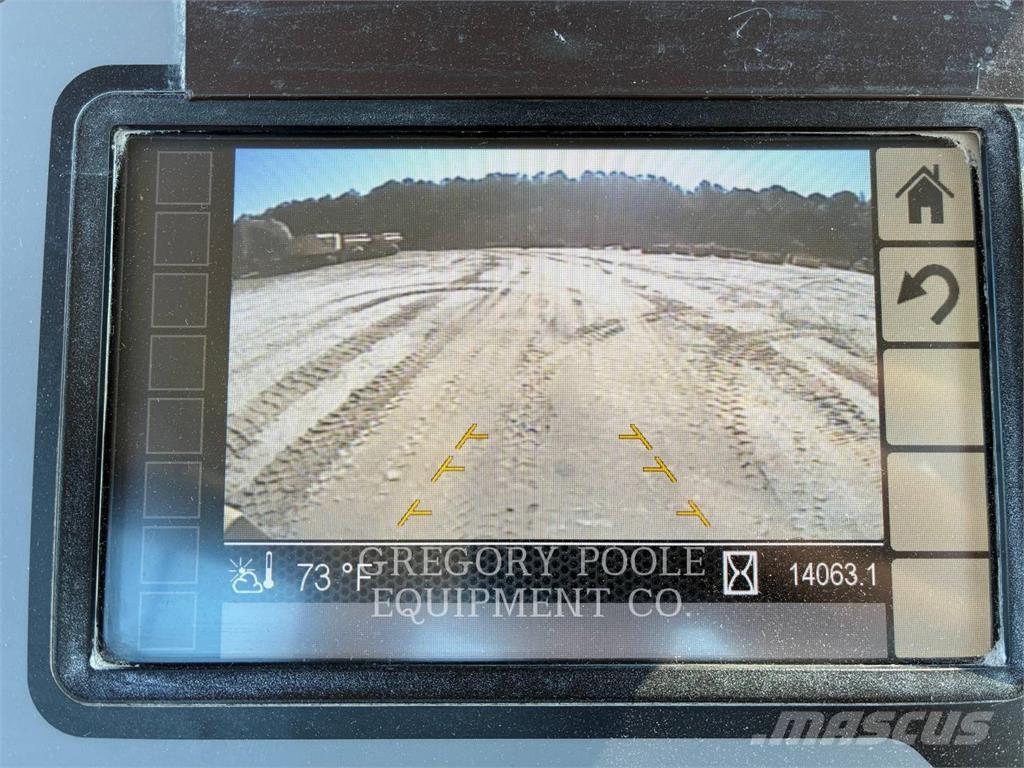 CAT 938M  휠로우더