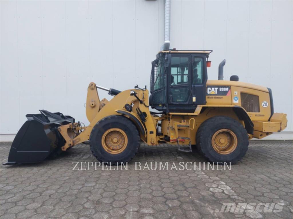 CAT 938M  휠로우더