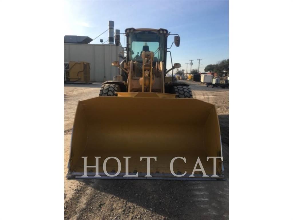 CAT 938M  휠로우더