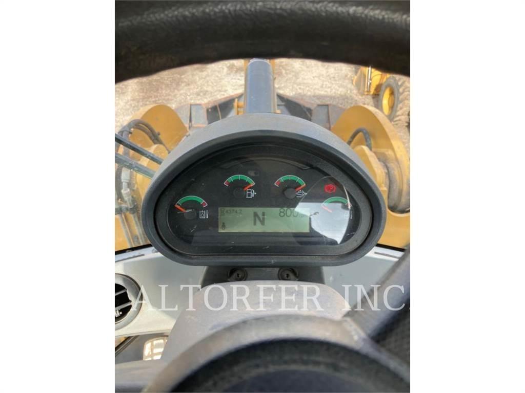 CAT 938M  휠로우더
