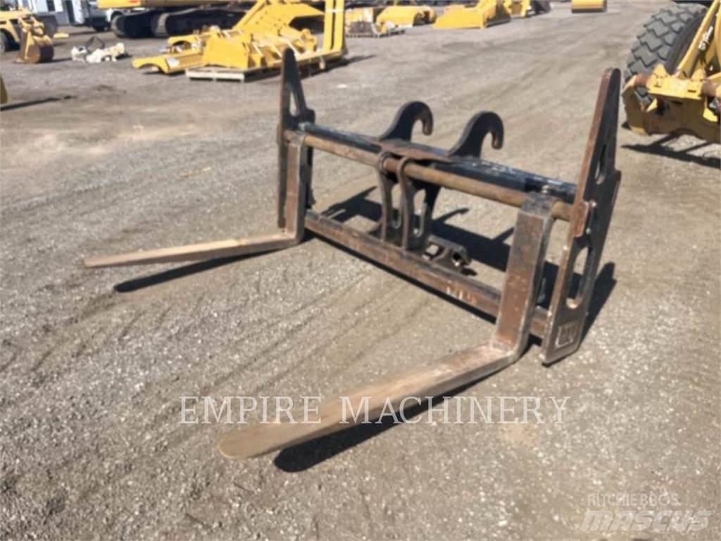 CAT 938M FC FK 지게차