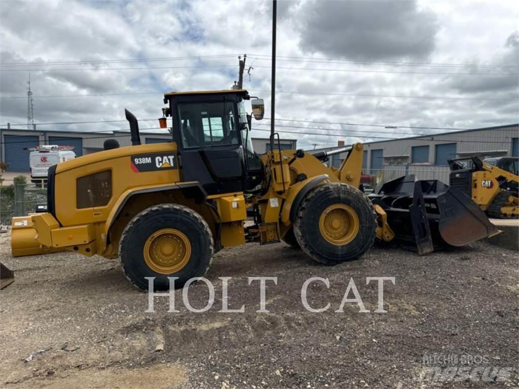 CAT 938M QC  휠로우더