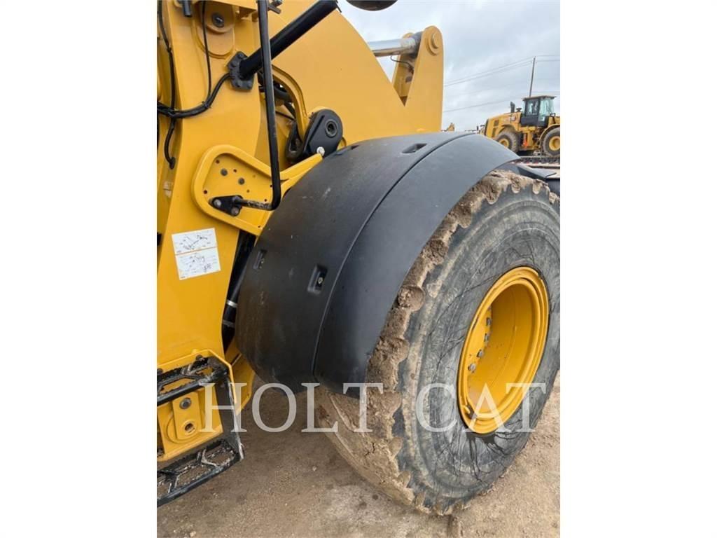 CAT 938M QC  휠로우더