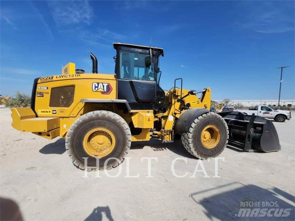 CAT 938M QC  휠로우더