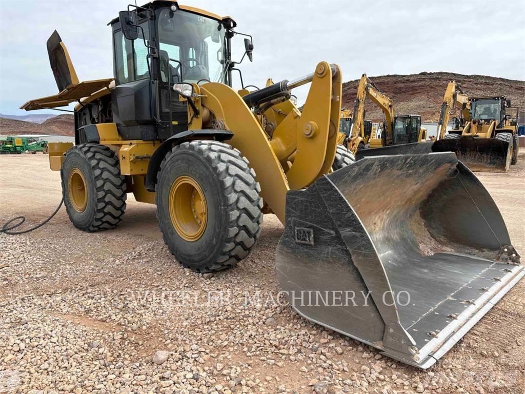 CAT 938M QC  휠로우더