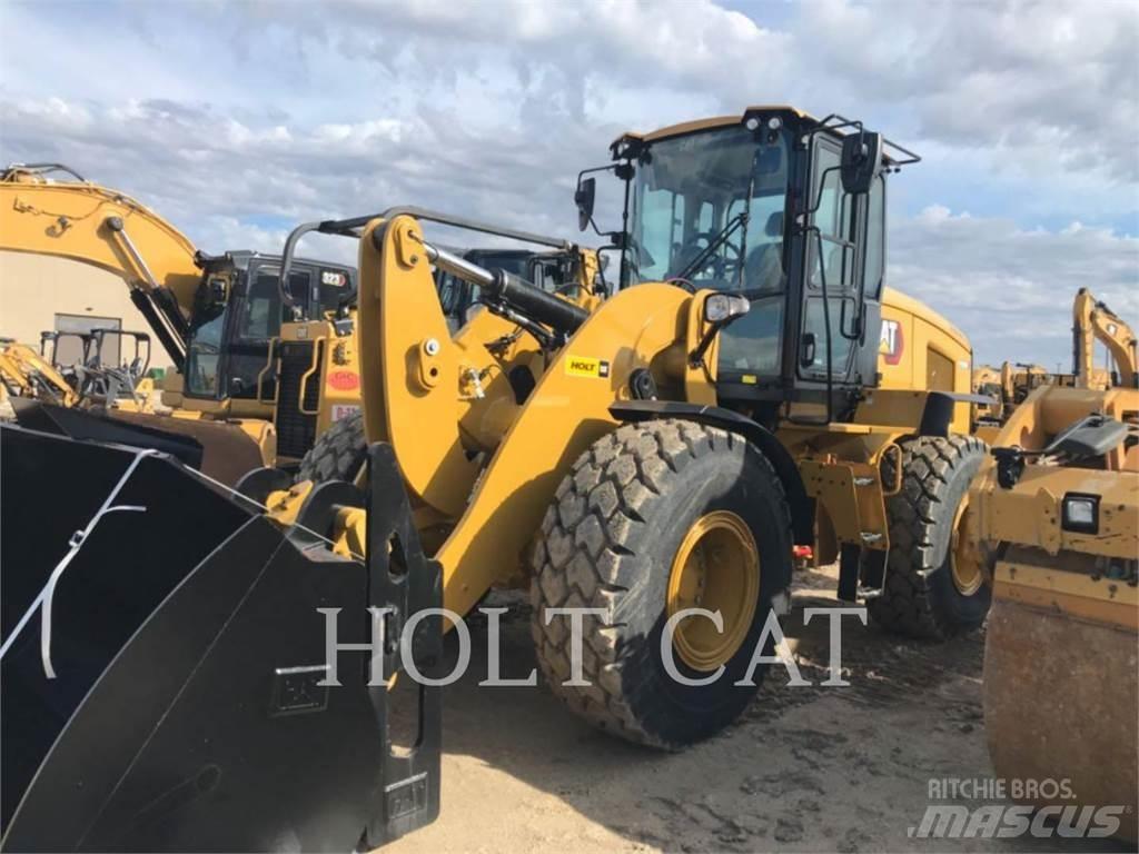 CAT 938M QC  휠로우더