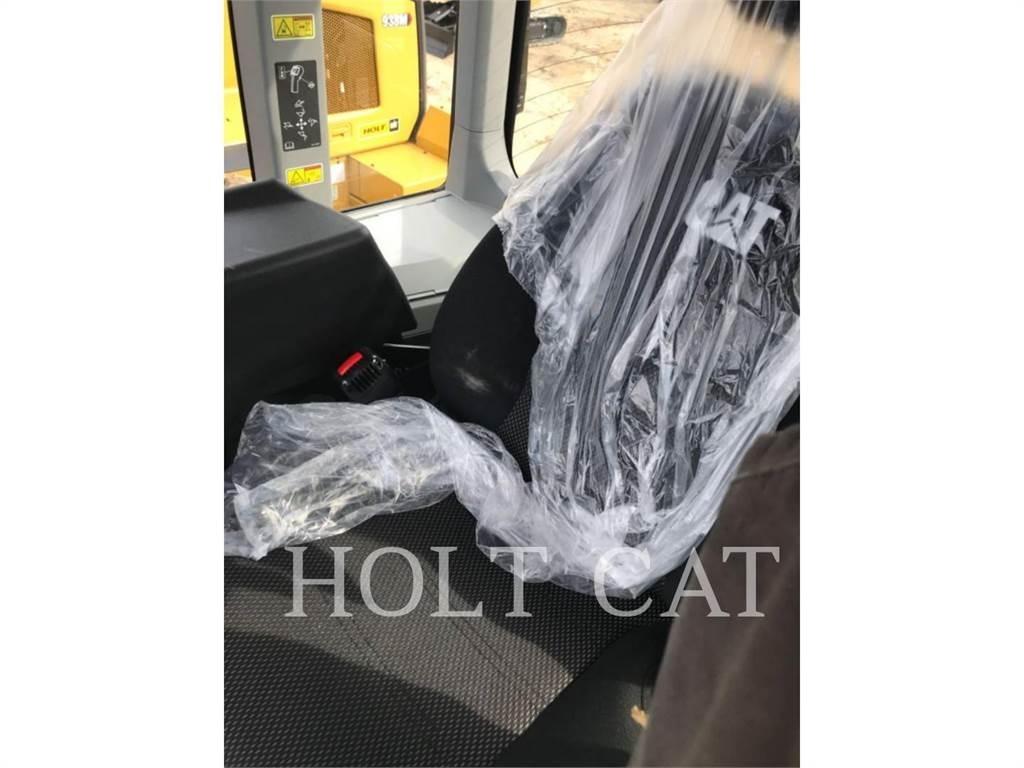 CAT 938M QC  휠로우더