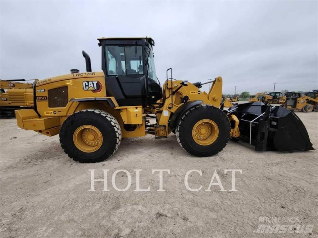 CAT 938M QC  휠로우더