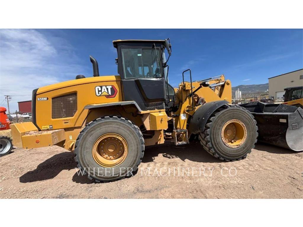 CAT 938M QC  휠로우더