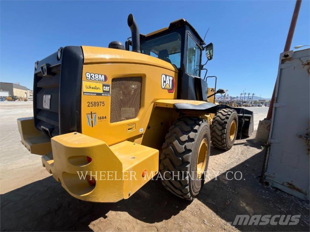 CAT 938M QC  휠로우더