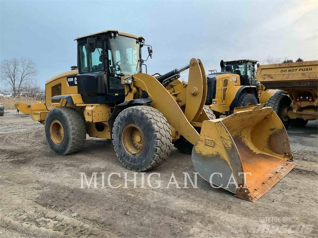 CAT 938M R+  휠로우더
