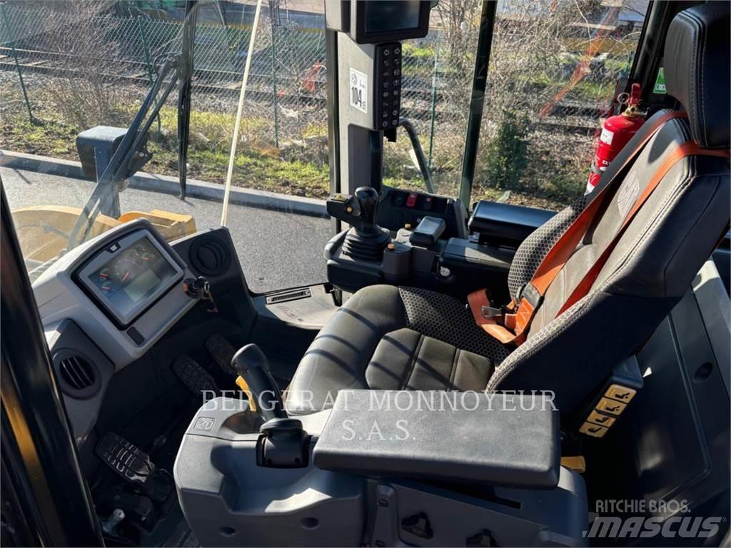 CAT 950M  휠로우더