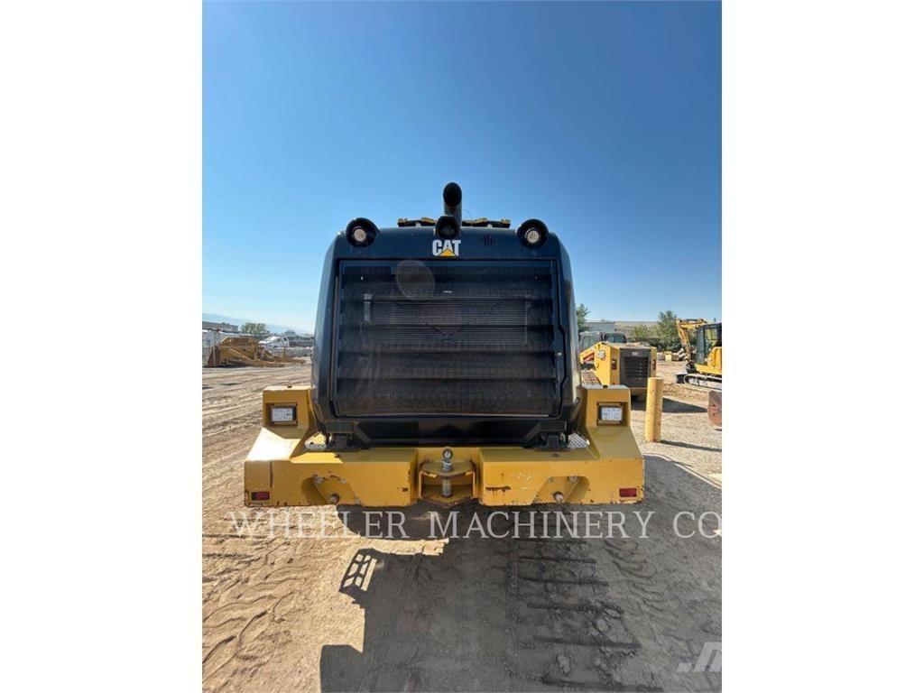 CAT 950M QC  휠로우더