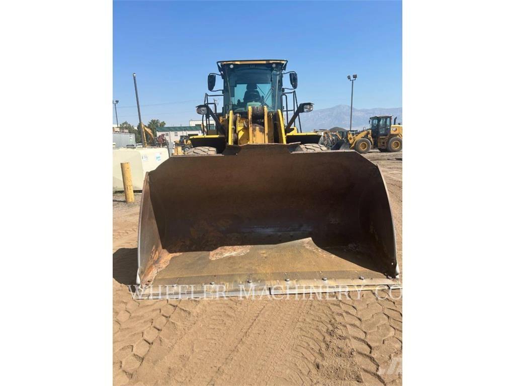 CAT 950M QC  휠로우더