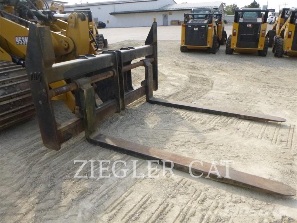 CAT 953KLGP 궤도식 로우더