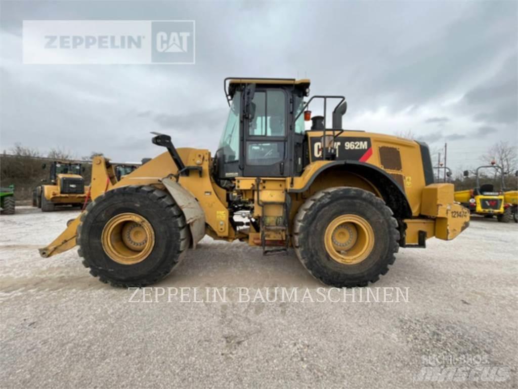 CAT 962M  휠로우더