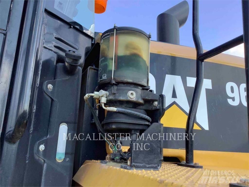 CAT 962M  휠로우더