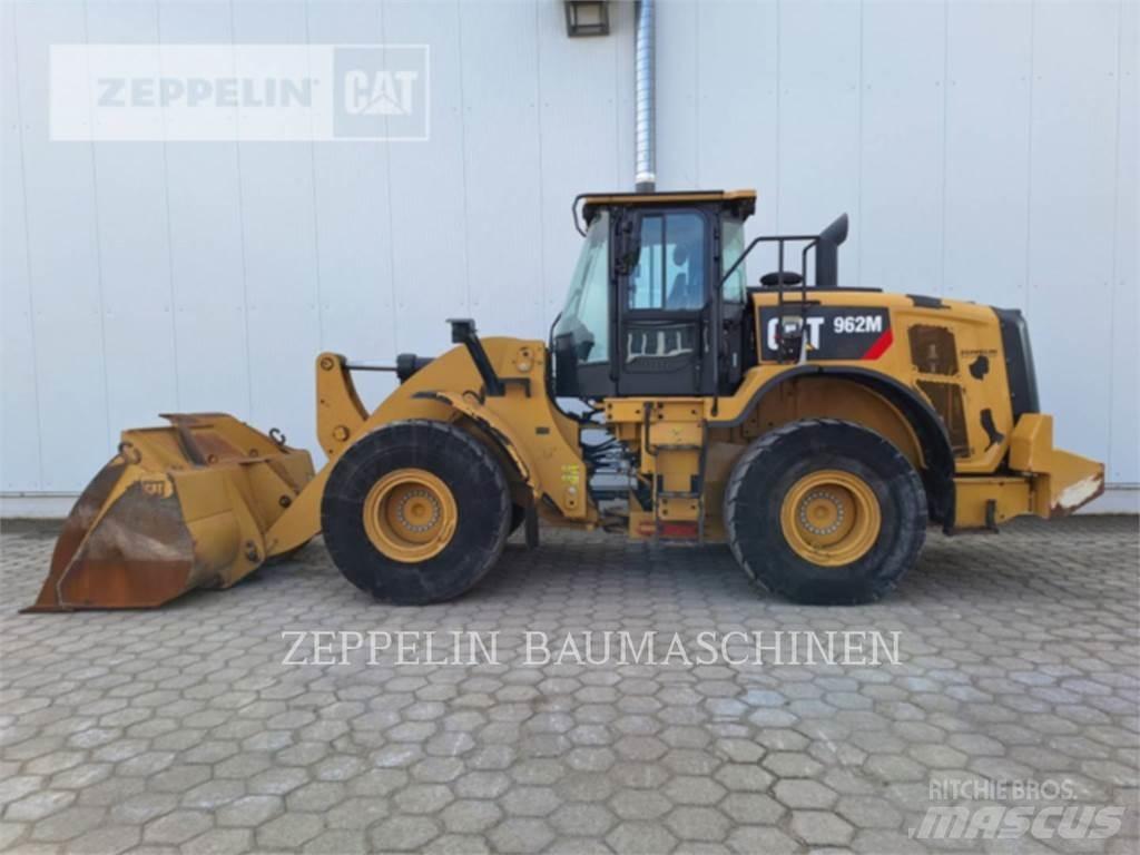 CAT 962M  휠로우더