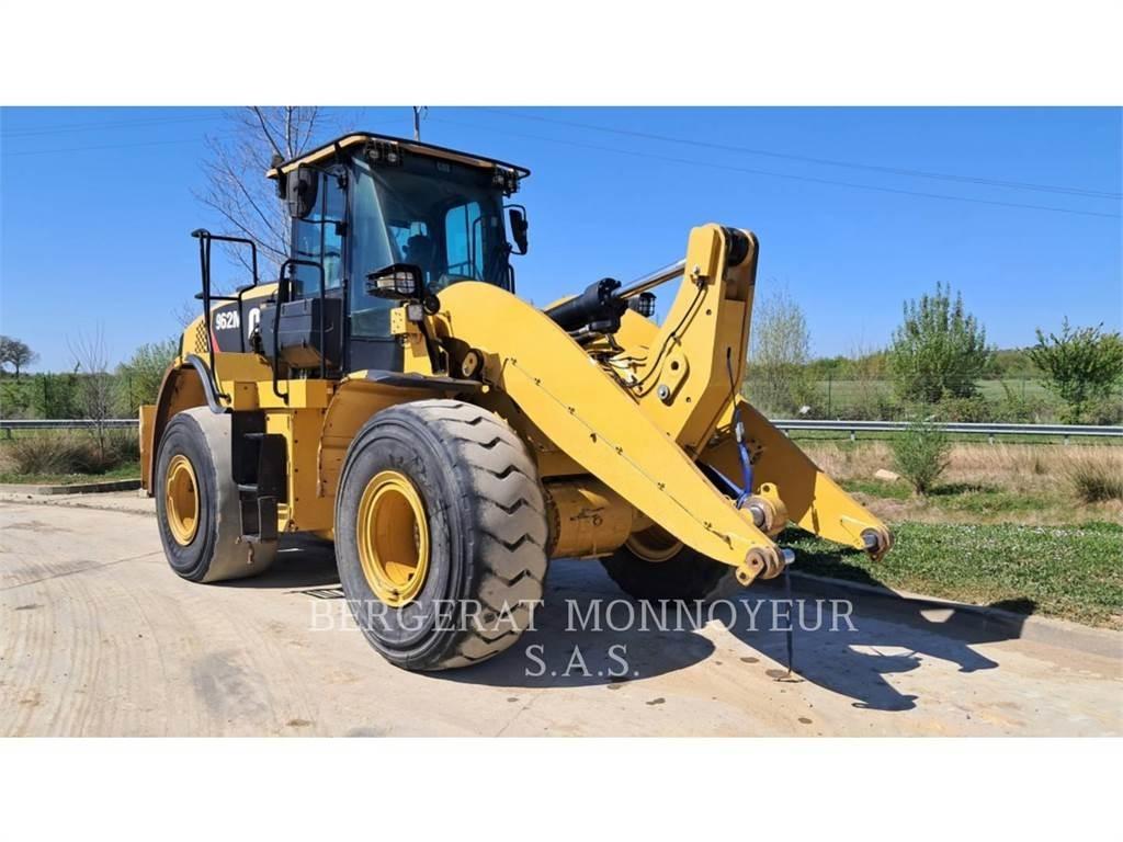 CAT 962M  휠로우더
