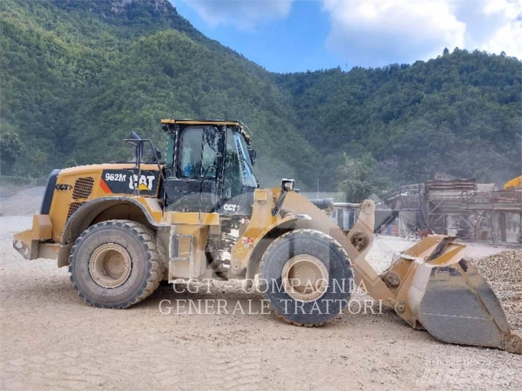 CAT 962M  휠로우더