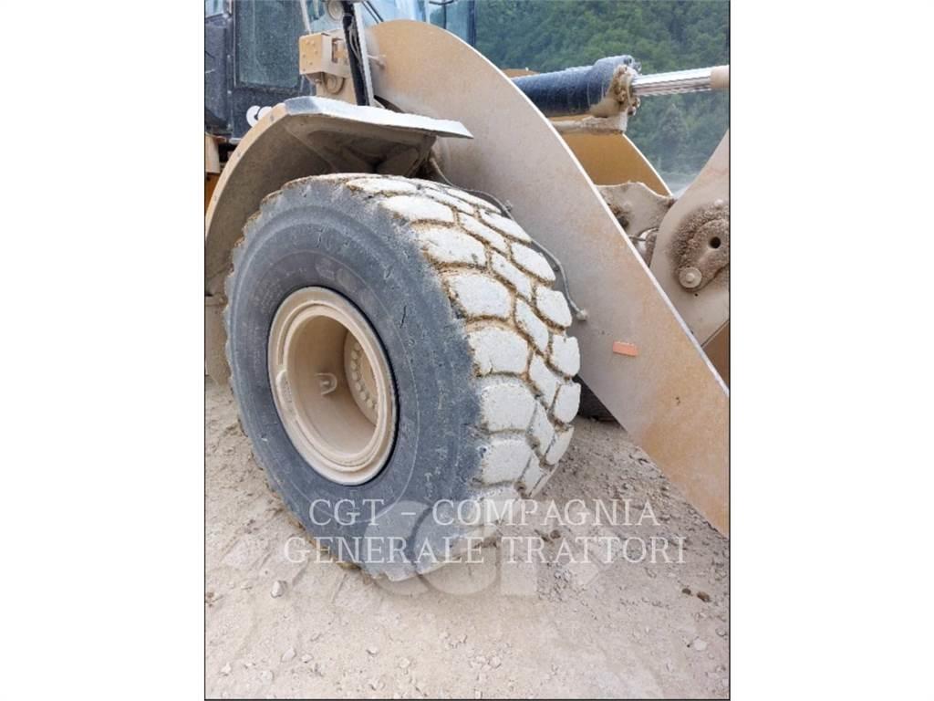 CAT 962M  휠로우더