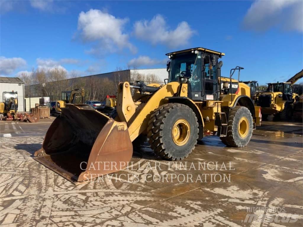 CAT 962M  휠로우더