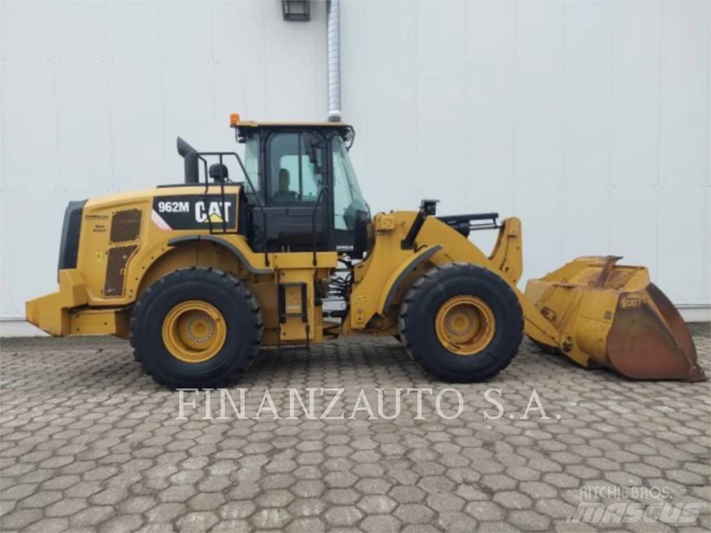 CAT 962M  휠로우더