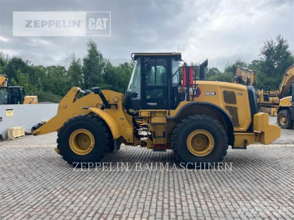 CAT 962M  휠로우더