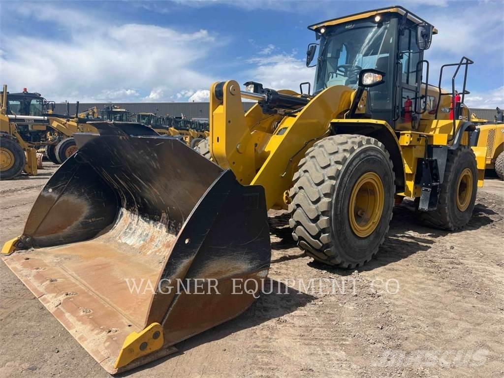 CAT 962M  휠로우더