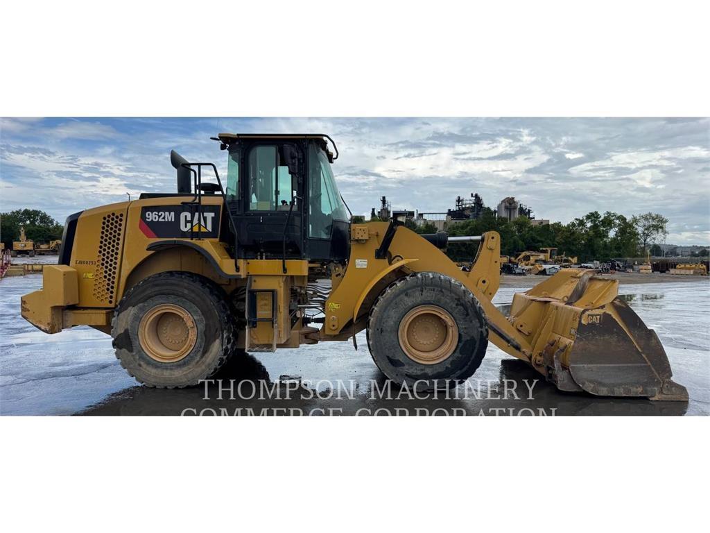 CAT 962M  휠로우더