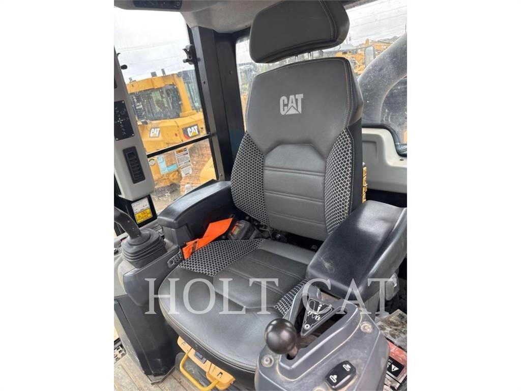 CAT 963 궤도식 로우더