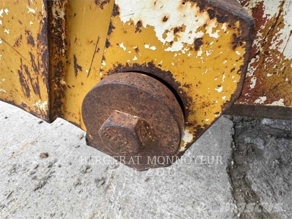 CAT 963C 궤도식 로우더
