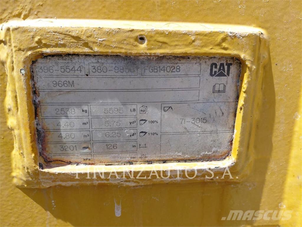 CAT 966  휠로우더