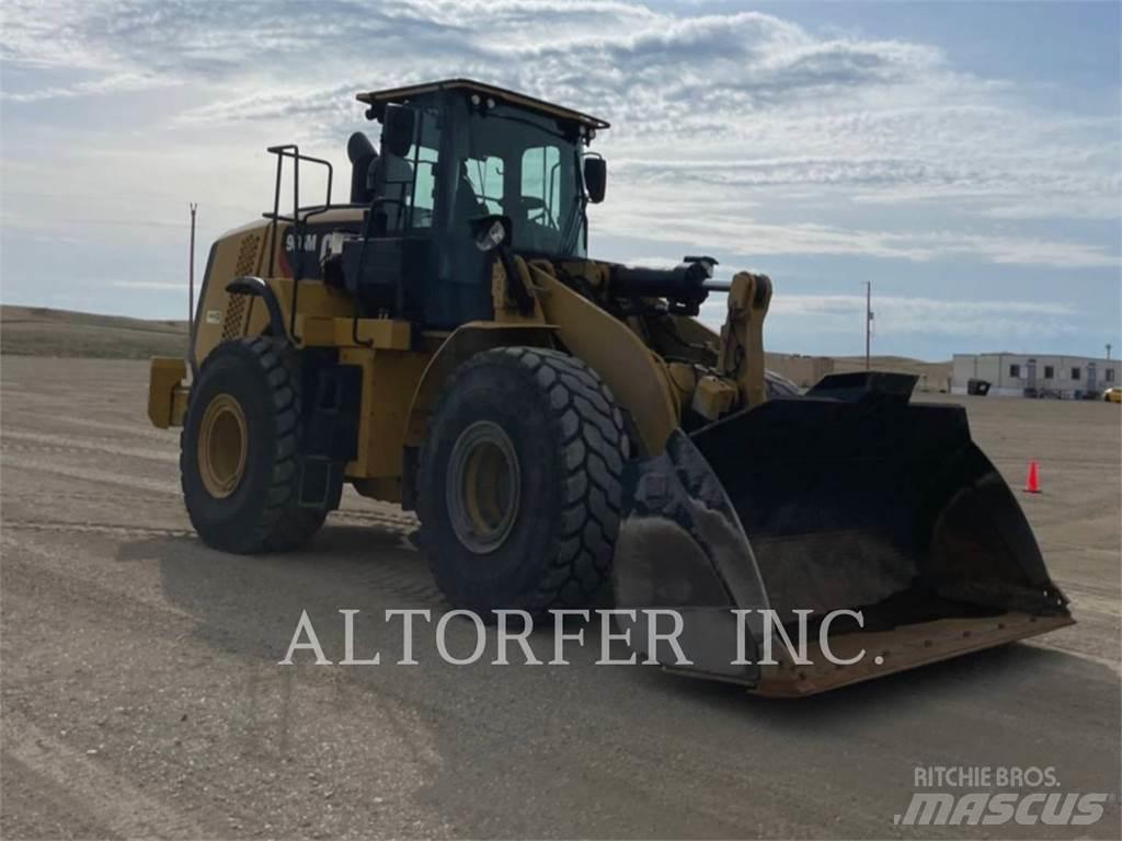 CAT 966M 크롤러 도저
