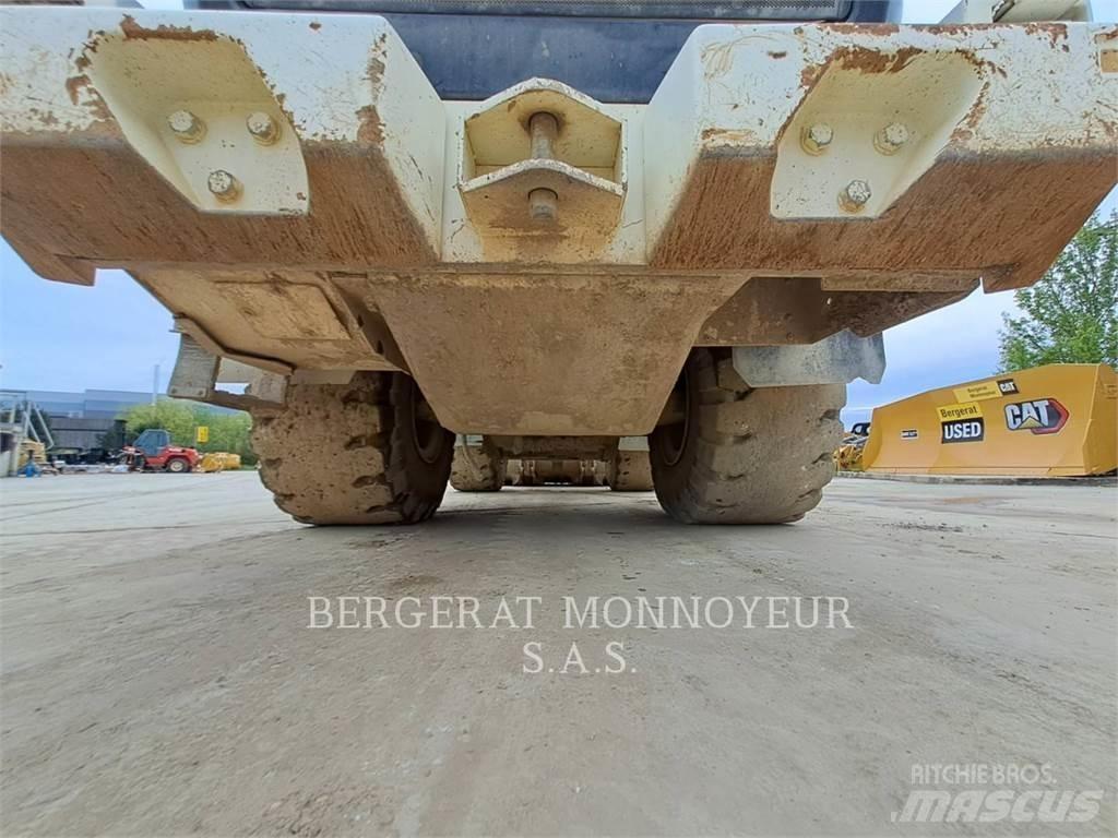 CAT 966M  휠로우더