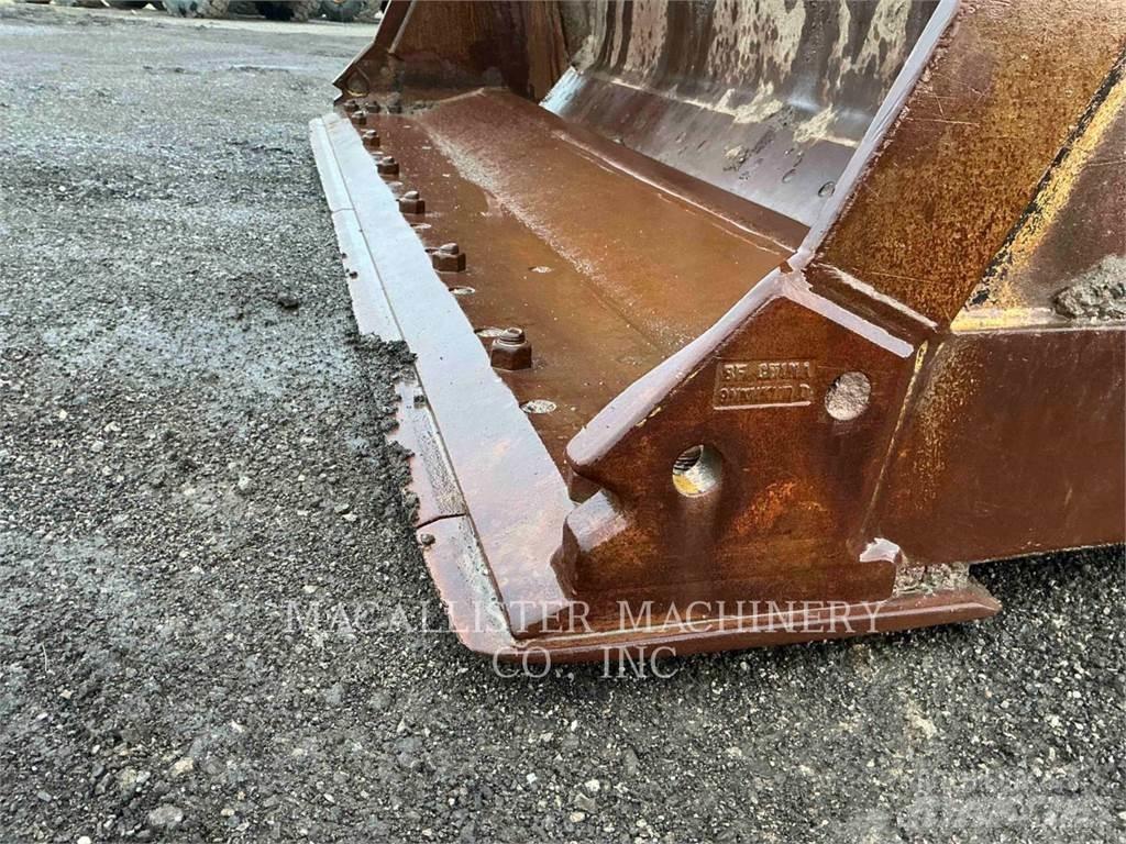 CAT 966M  휠로우더