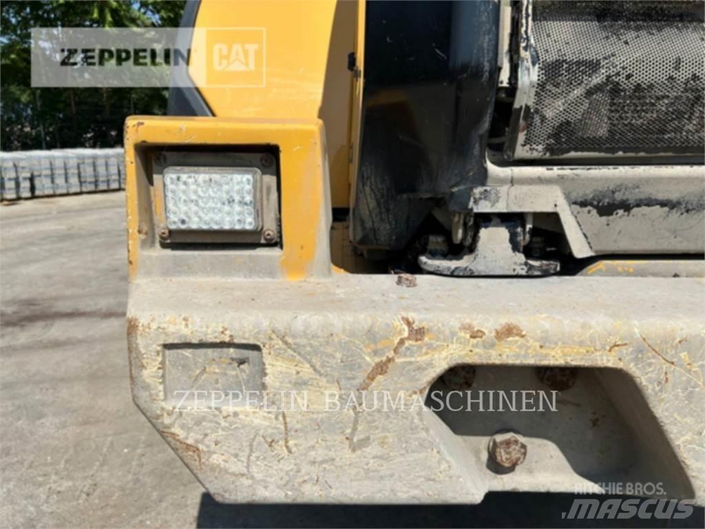 CAT 966M  휠로우더