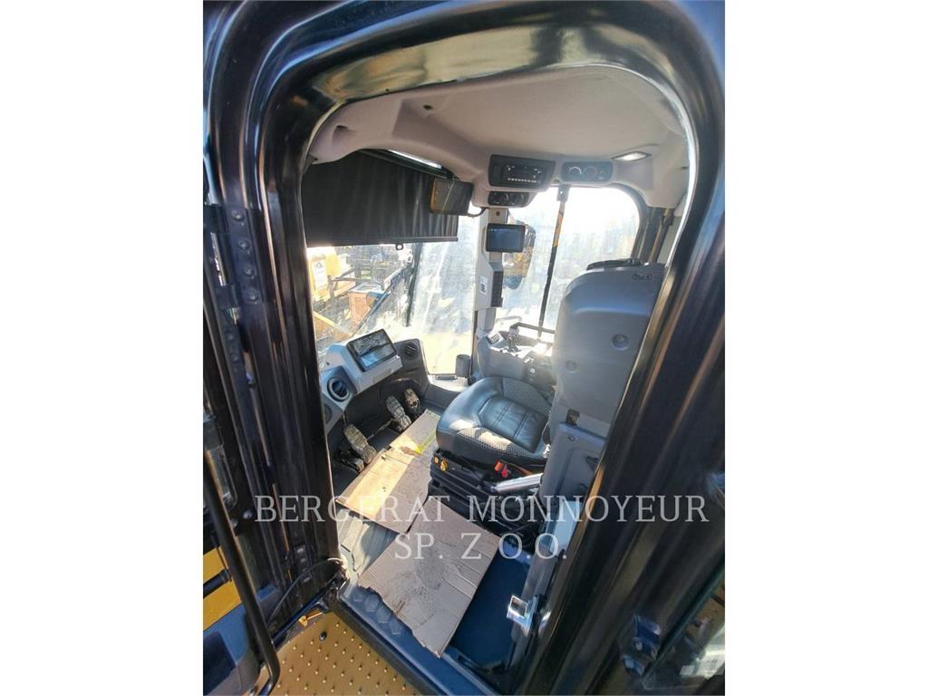 CAT 972  휠로우더