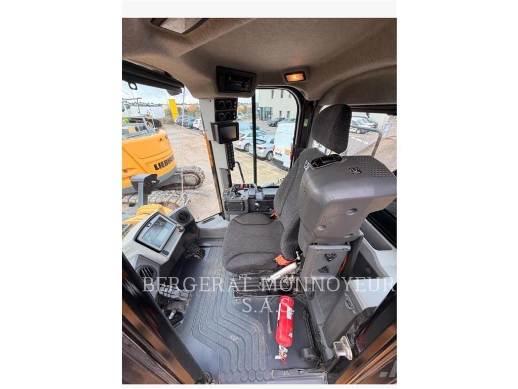 CAT 972 M XE  휠로우더