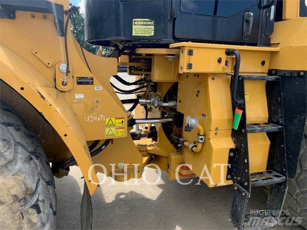 CAT 972M  휠로우더